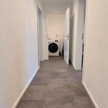 Moebliertes Wohnen *